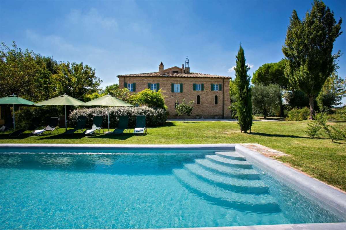 Vendere casa all’estero: consigli ed errori da evitare