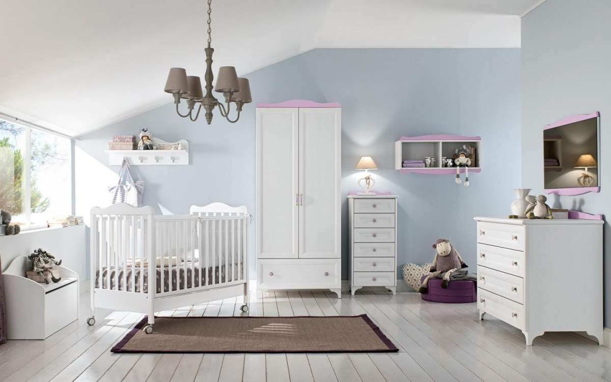 Cameretta neonato: 8 cose che non possono mancare